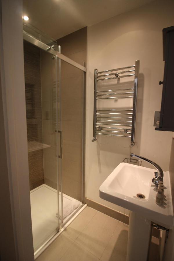 Well Appointed Garden In Kensington Olympia Apartament